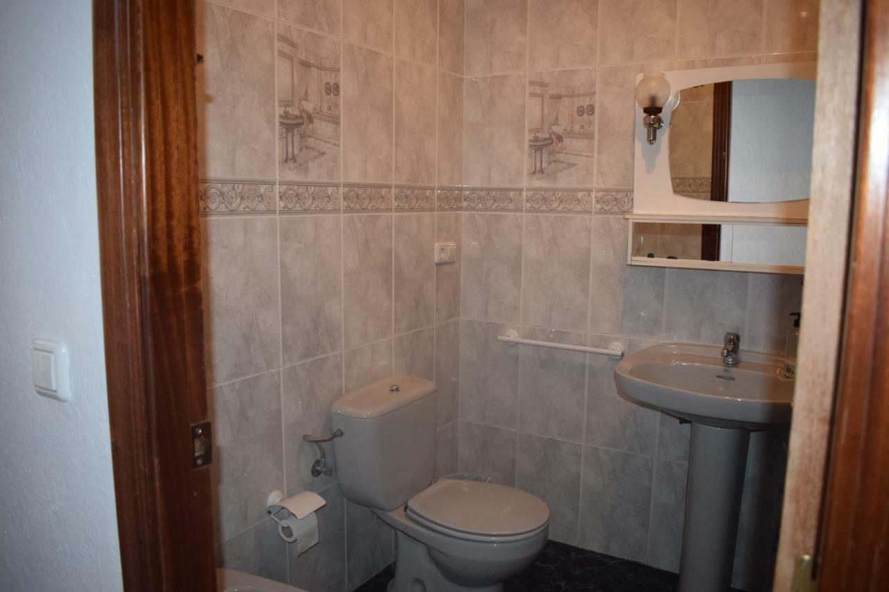 Apartamentos Casa Fermina - A 2 Horas De Las Pistas De Esqui Тревелес Экстерьер фото